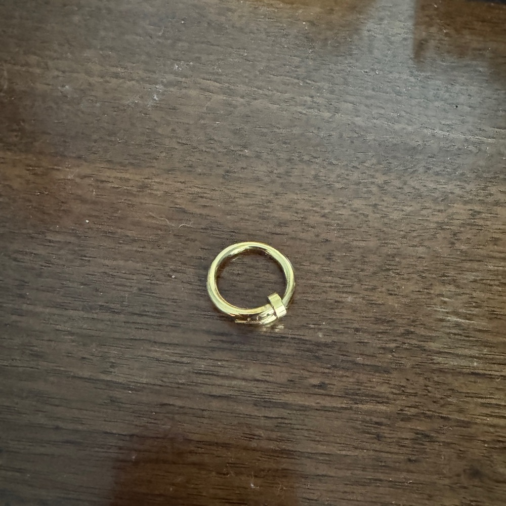 Amazon Gold Knot Accent Women's Ring
